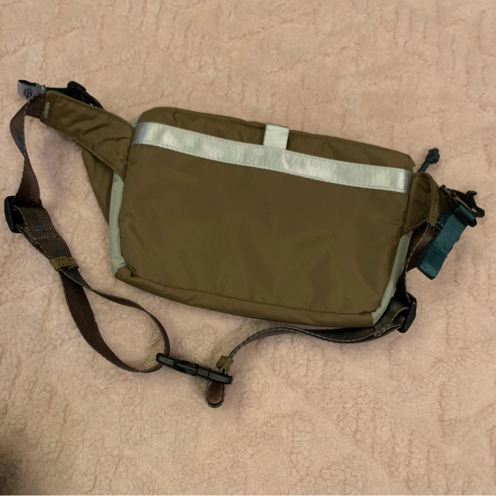 Dagger FP Movement x Doughnut Series Bum Bag, Khaki & Gray - Brand New w/o Tags! - Picture 6 of 10